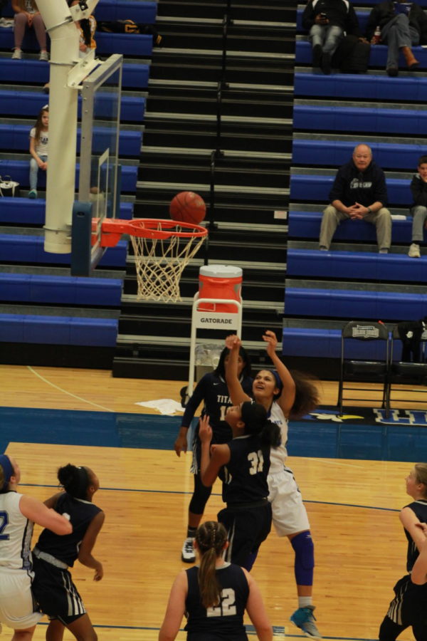 GirlsBasketball-JacobJimenez78