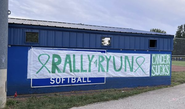 Lady Jays softball wear shirts and have banners out for their game in honor of Ryun Middelton. The game took place tuesday Sept. 19. Middelton was diagnosed with cancer and The rally for Ryun event was created to help raise money to fund his treatment. 